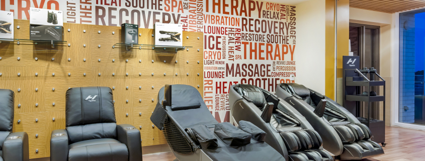 recovery lounge in best gym in elmhurst
