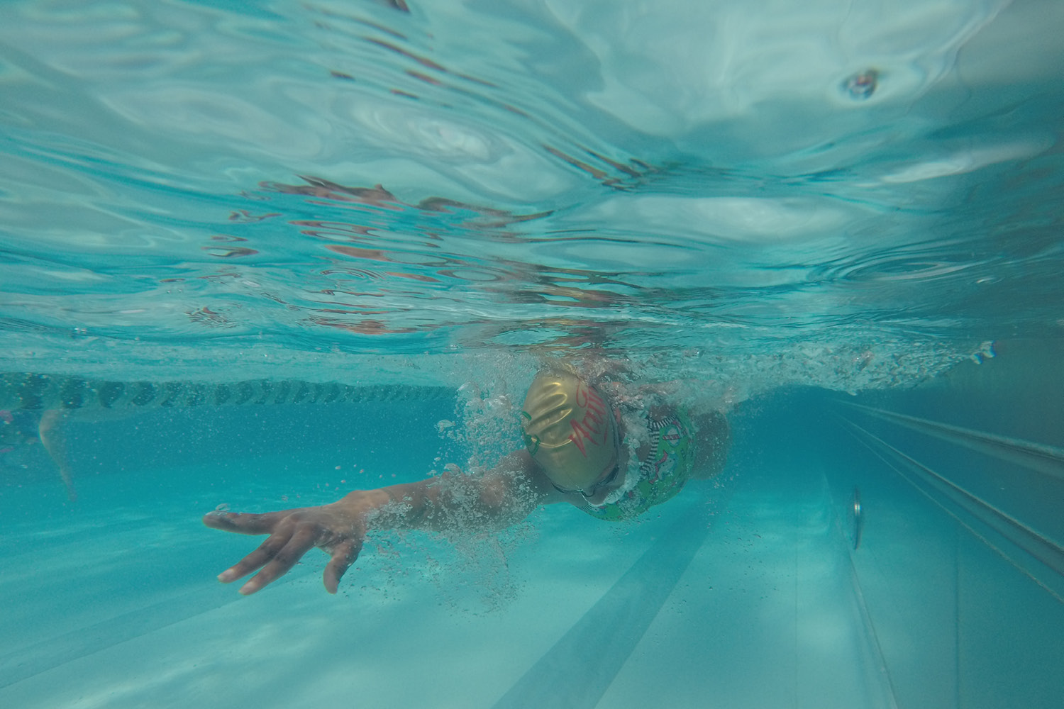 Swimmer at the FFC pool underwater photo