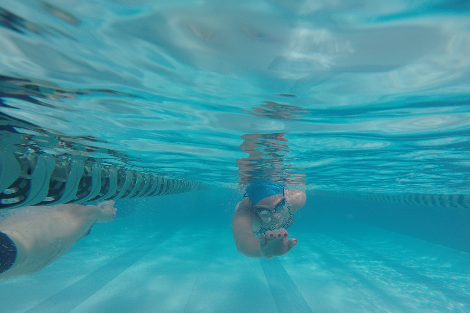 Swimmer at the FFC pool underwater photo