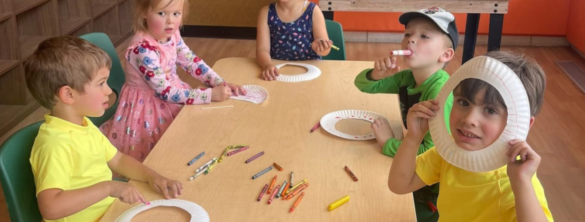 Kids at FFC park ridge drawing